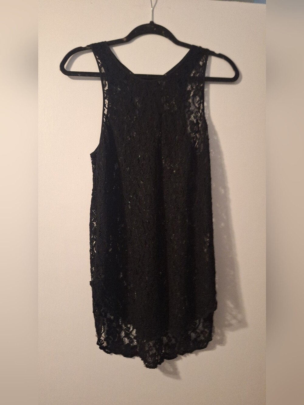 Wilfred Black Lace Sheer  Sleeveless Tank